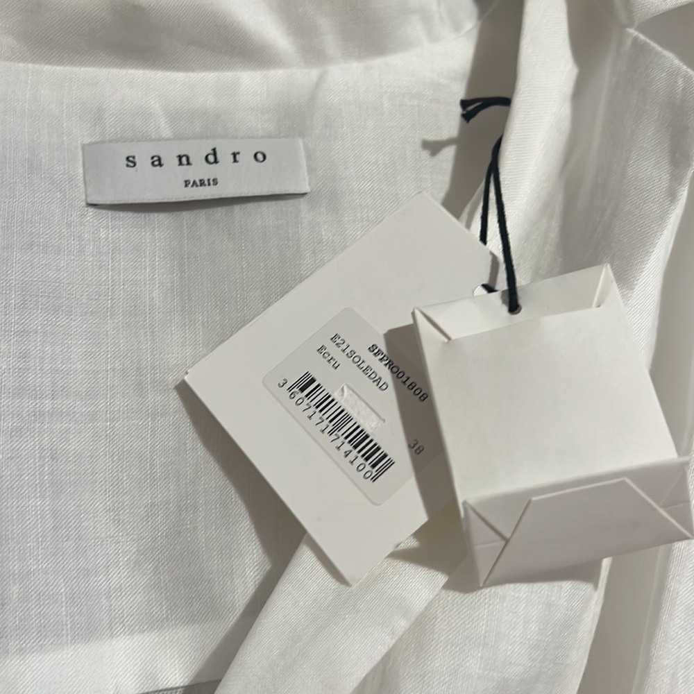 Sandro - Picture 5 of 5